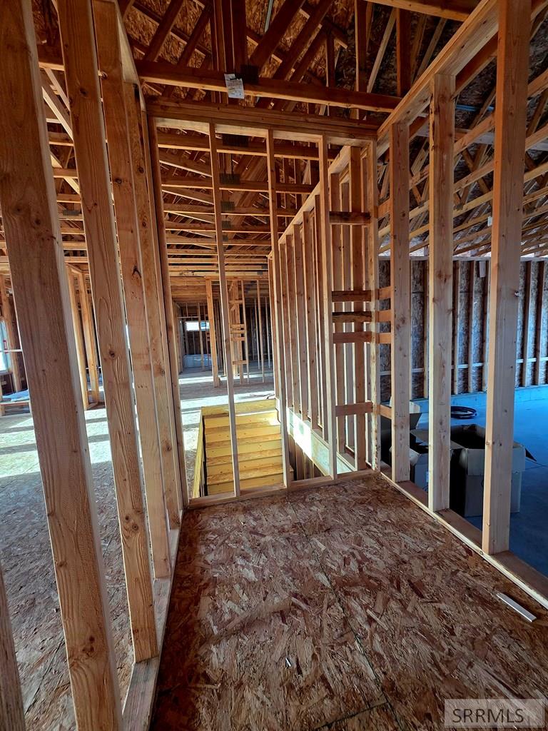 661 Glacier Ave Property Photo 27