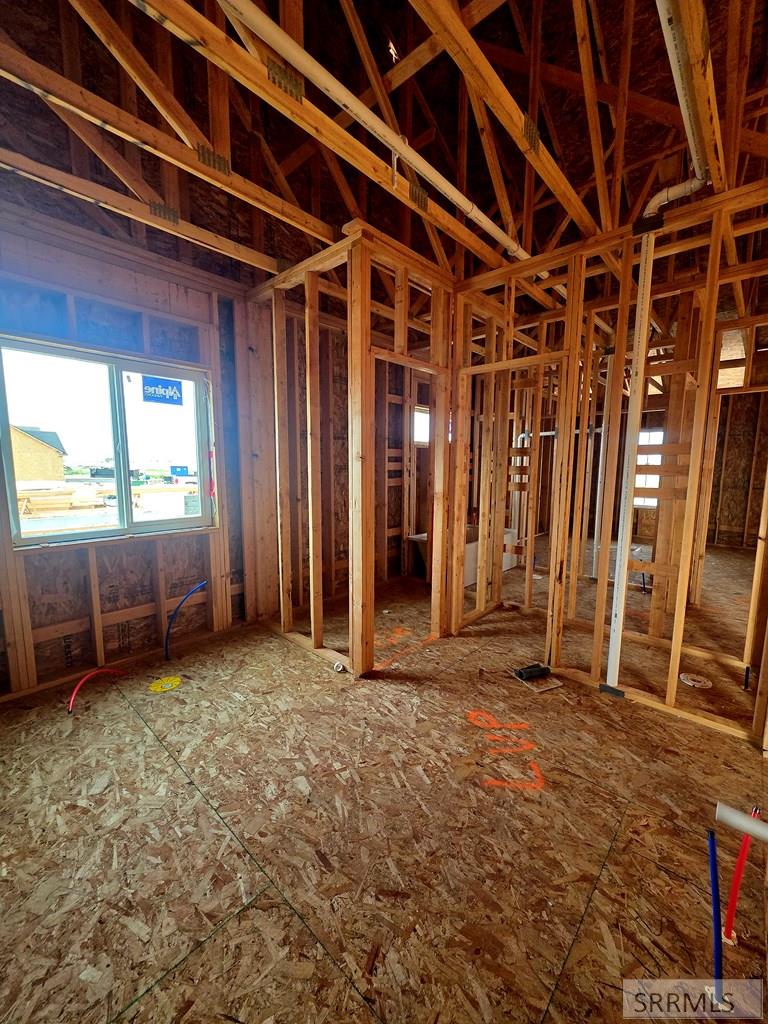 661 Glacier Ave Property Photo 35