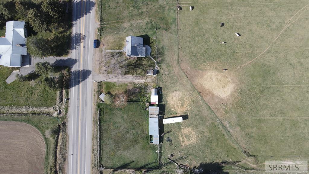 6850 S 2000 W Property Photo 14