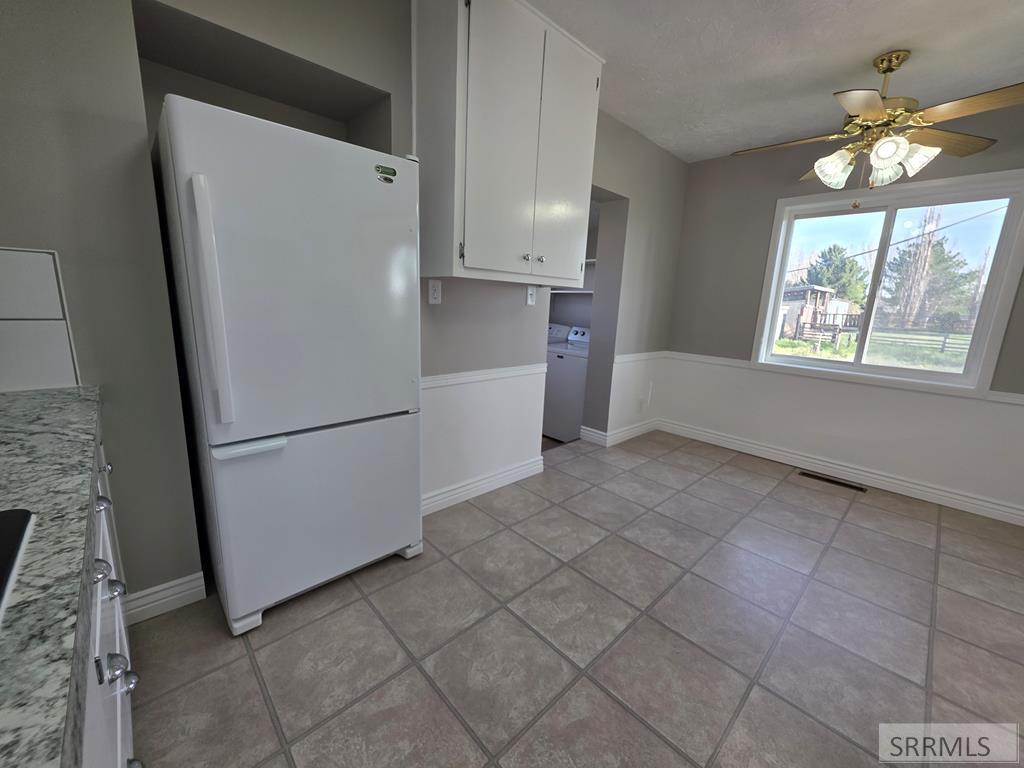 6850 S 2000 W Property Photo 25