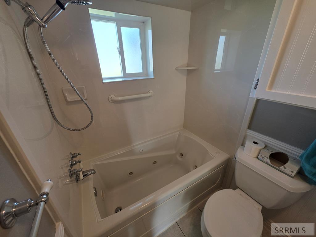 6850 S 2000 W Property Photo 33