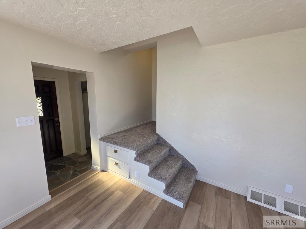 6850 S 2000 W Property Photo 41