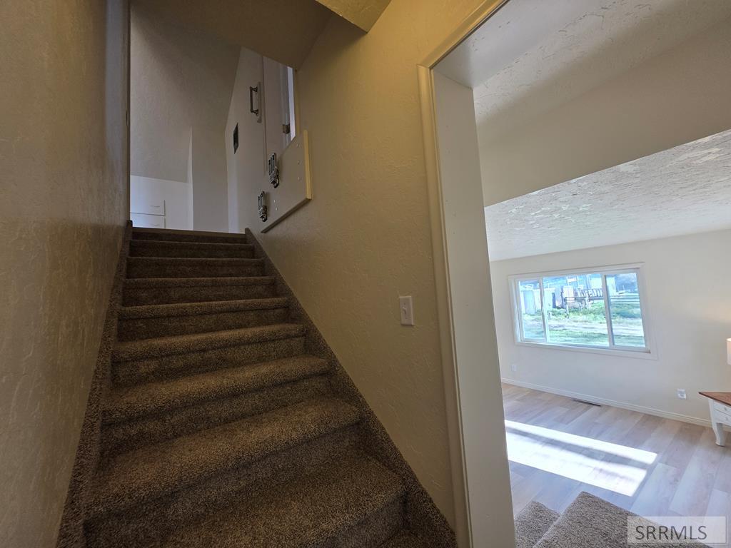 6850 S 2000 W Property Photo 42