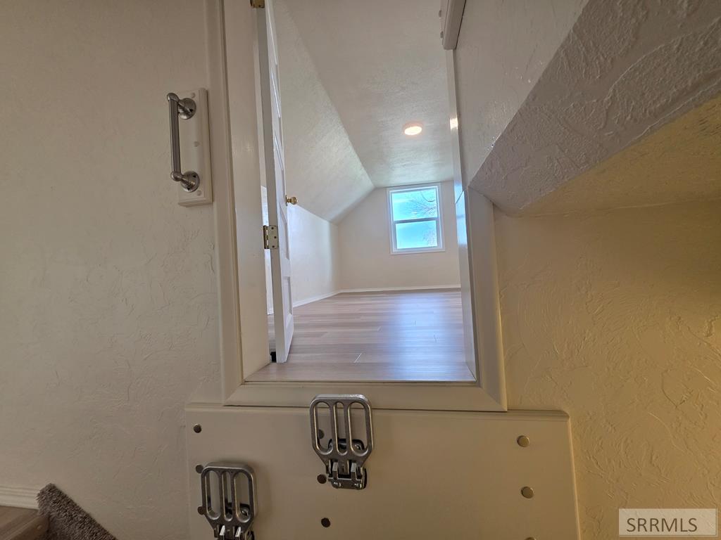 6850 S 2000 W Property Photo 43