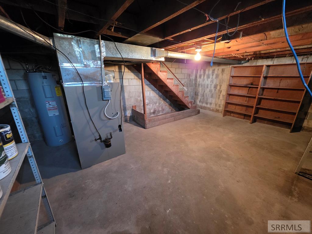 6850 S 2000 W Property Photo 56