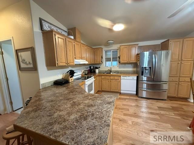 805 E Lemhi Avenue Property Photo 8