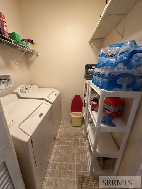 805 E Lemhi Avenue Property Photo 17