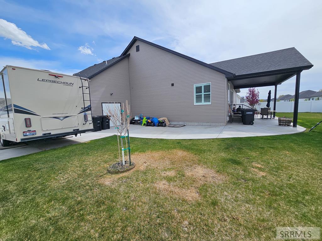 665 Hollow Drive Property Photo 45