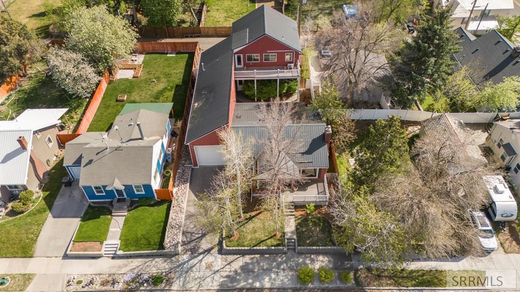 528 10th Street Property Photo 1