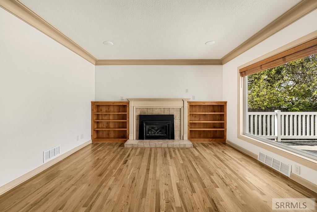 528 10th Street Property Photo 11