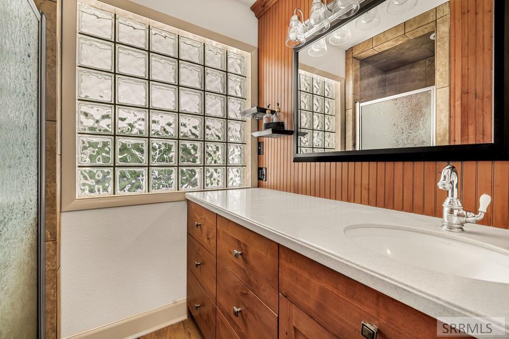 528 10th Street Property Photo 26