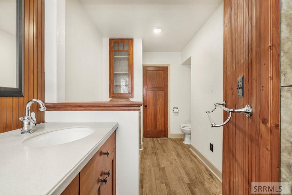 528 10th Street Property Photo 28