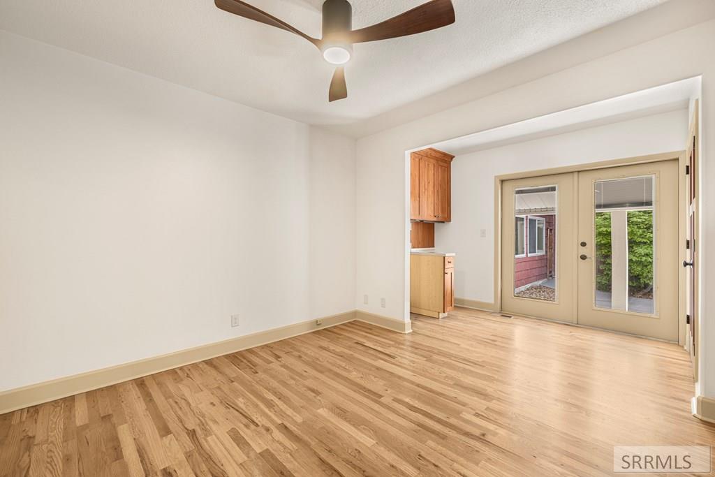 528 10th Street Property Photo 31