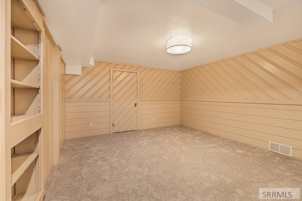 528 10th Street Property Photo 42