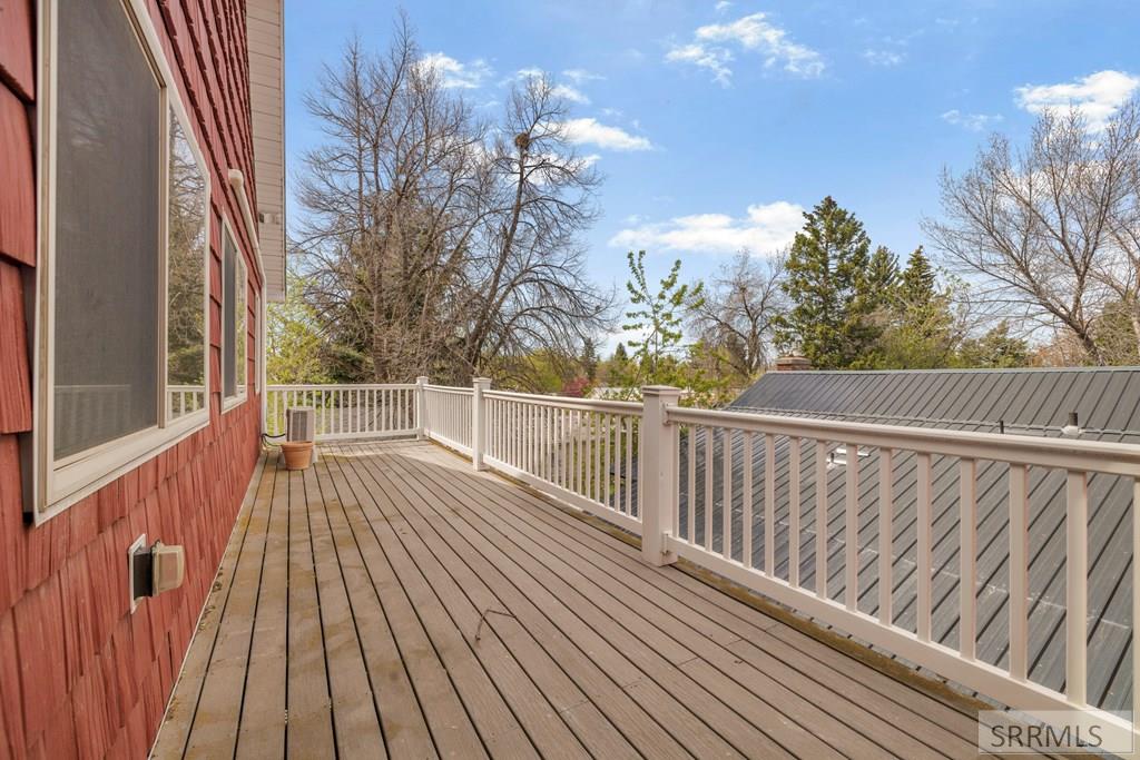 528 10th Street Property Photo 52