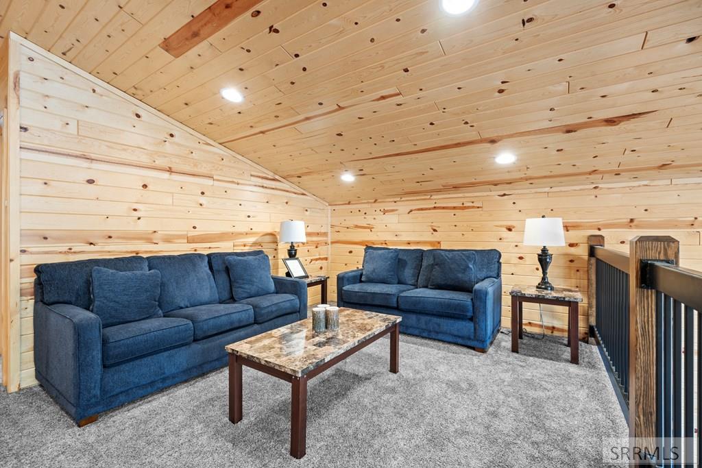 4062 Steelhead Drive Property Photo 7