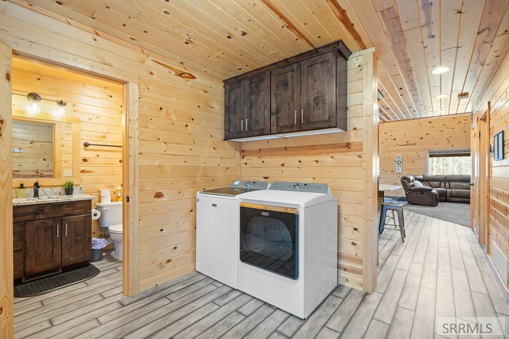 4060 Steelhead Drive Property Photo 19