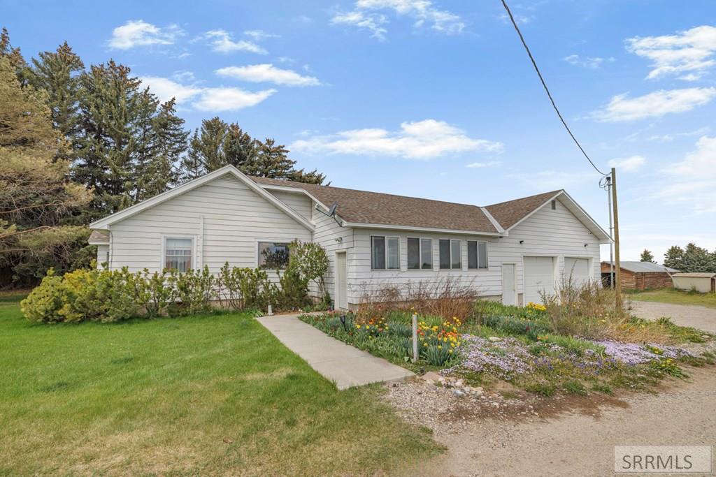 2185784 Property Photo 5