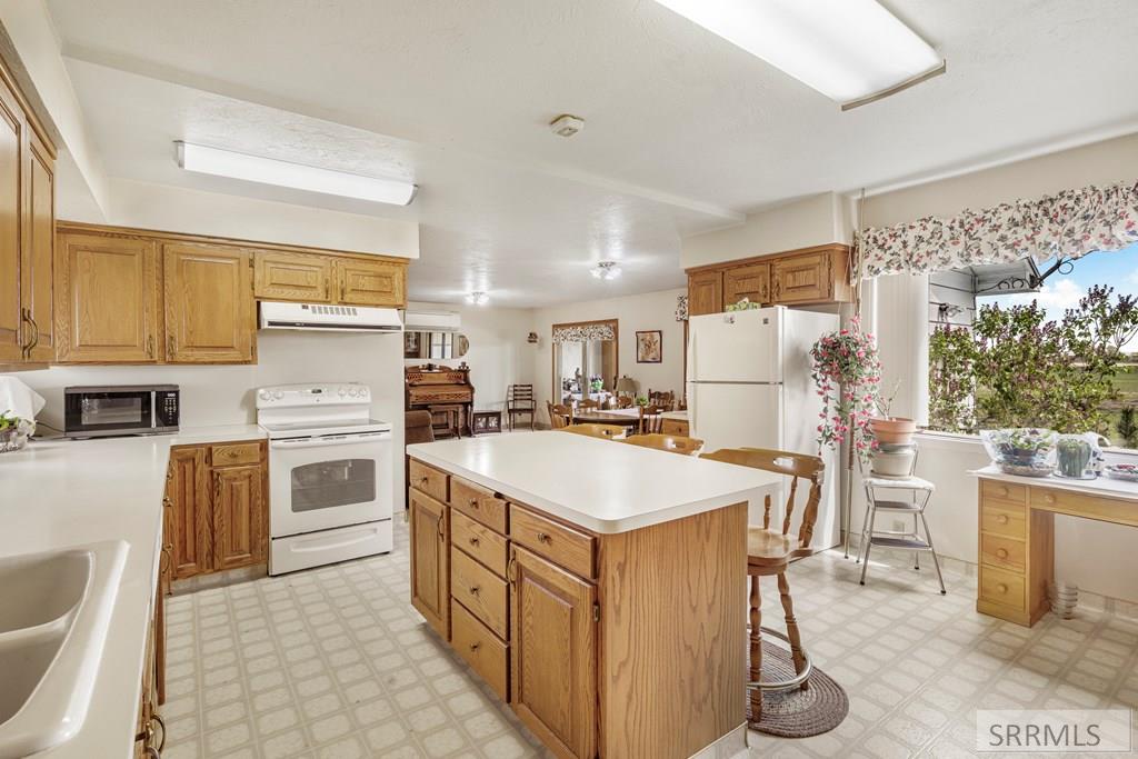 2185784 Property Photo 8
