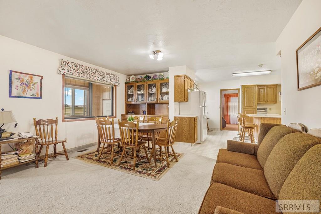 2185784 Property Photo 9