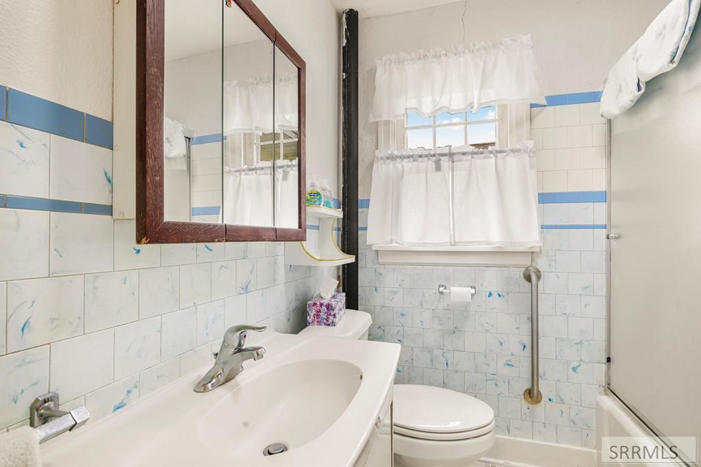 2185784 Property Photo 16