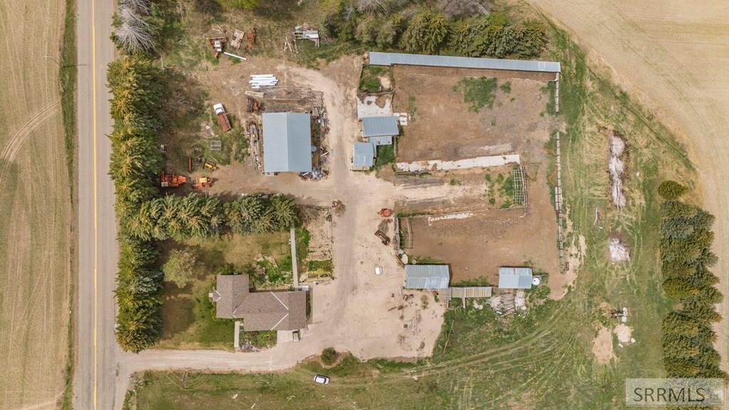 2185784 Property Photo 33