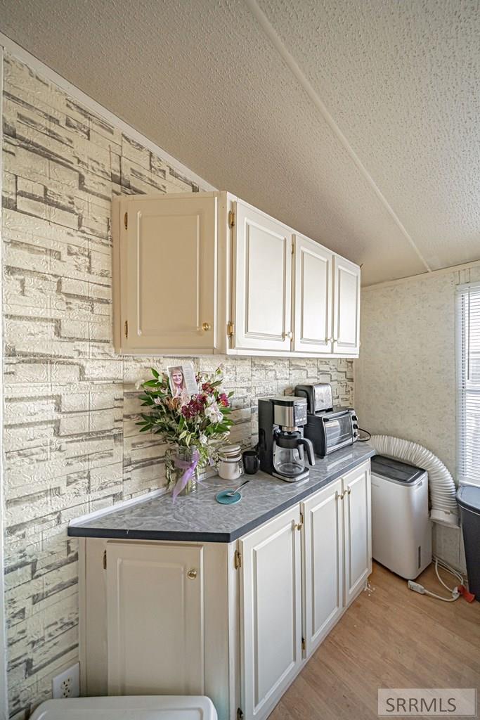 1555 Canyon Avenue Property Photo 7