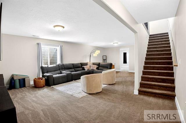 1205 Angela St Property Photo 24