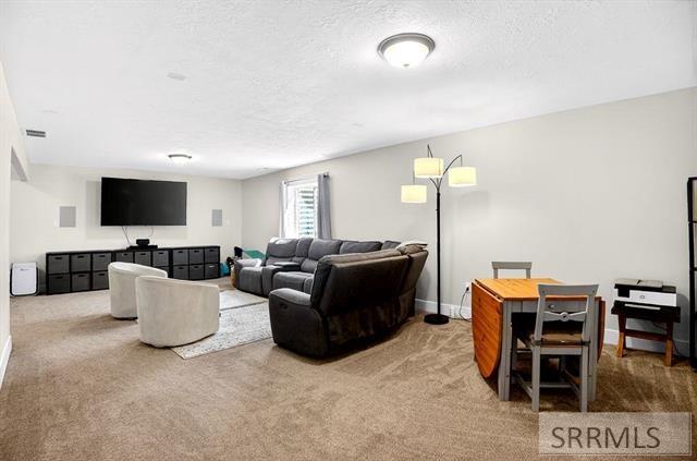 1205 Angela St Property Photo 25