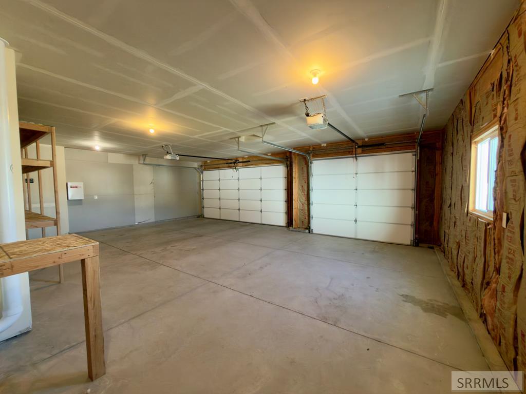 1205 Angela St Property Photo 39