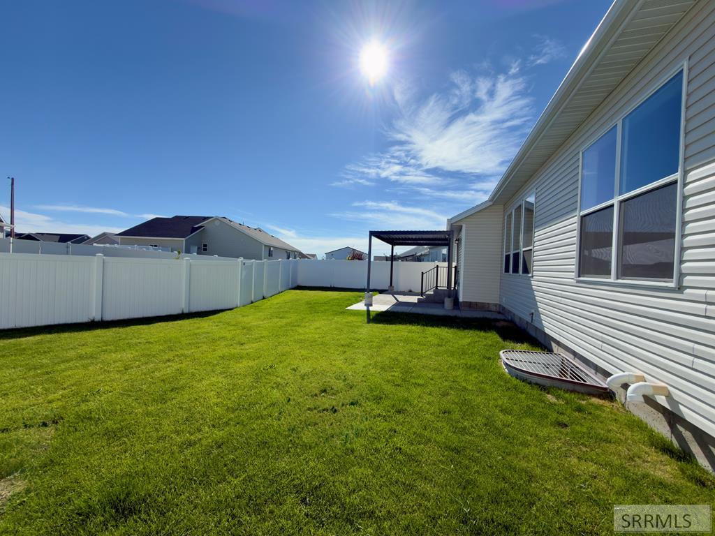 1205 Angela St Property Photo 46