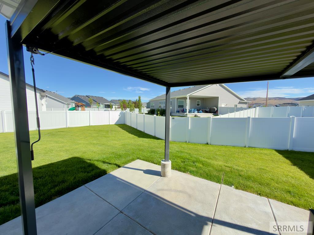 1205 Angela St Property Photo 49