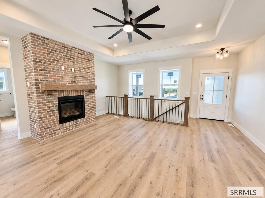 6540 Crown Crescent Property Photo 9