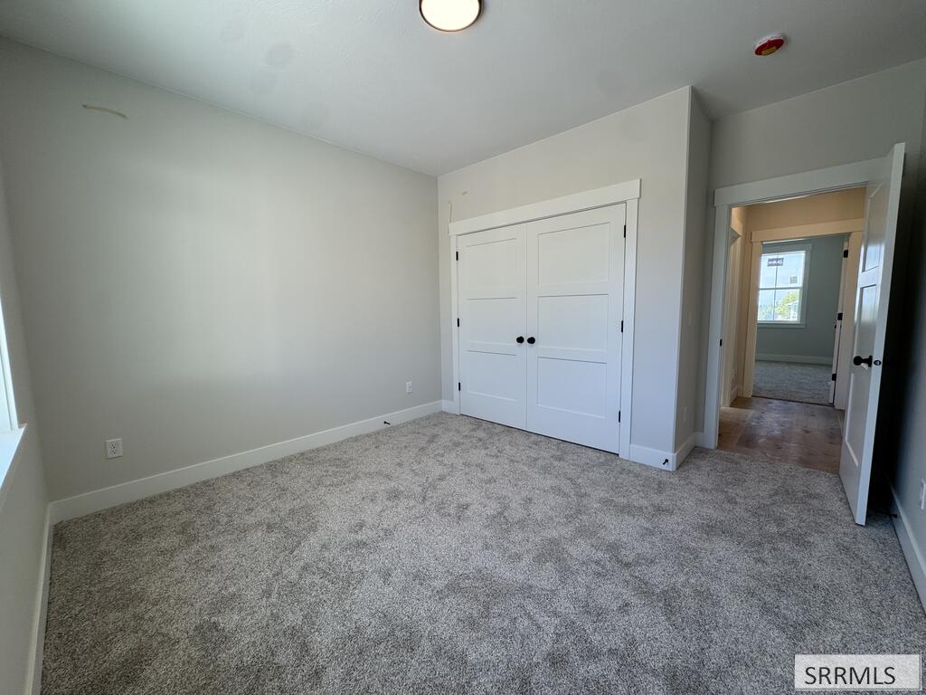 6540 Crown Crescent Property Photo 18