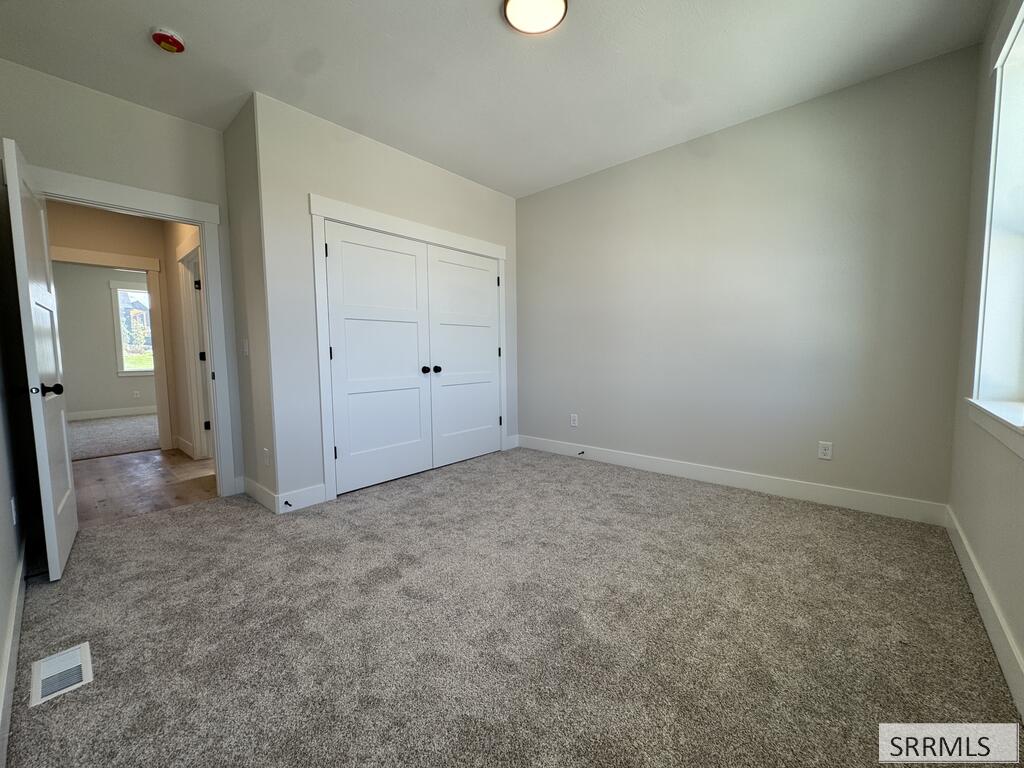 6540 Crown Crescent Property Photo 20