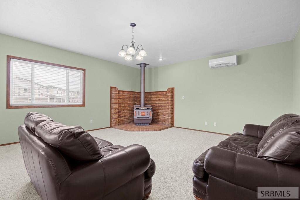 972 Bluebird Place Property Photo 24