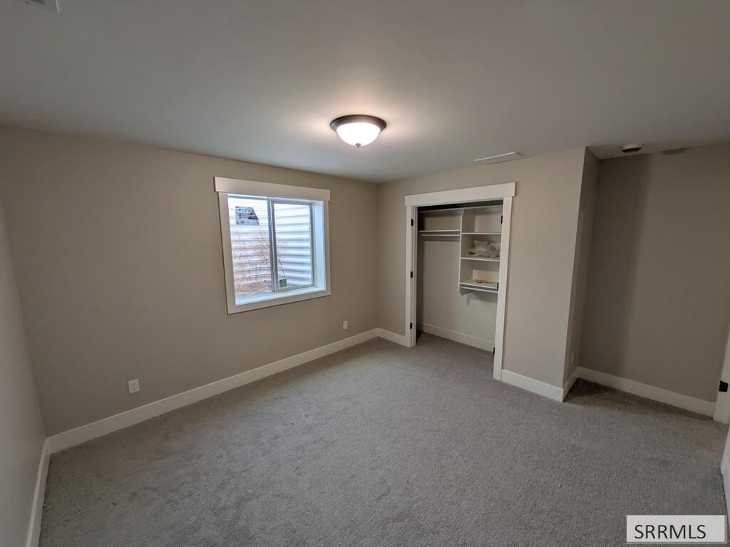 681 Glacier Ave Property Photo 18