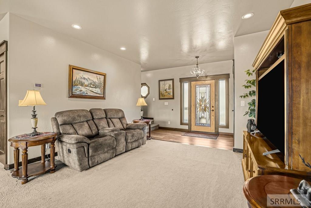 1060 Elk Ridge Drive Property Photo 10