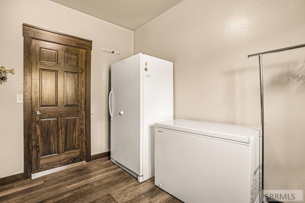 1060 Elk Ridge Drive Property Photo 30