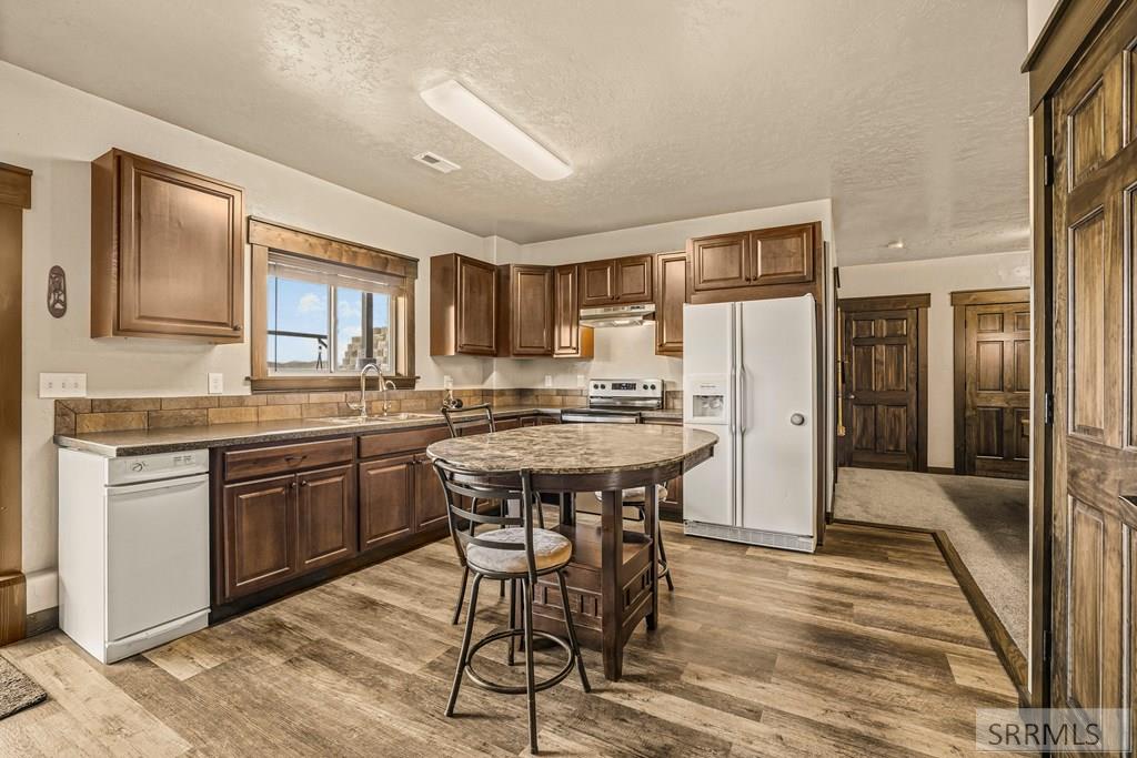 1060 Elk Ridge Drive Property Photo 34
