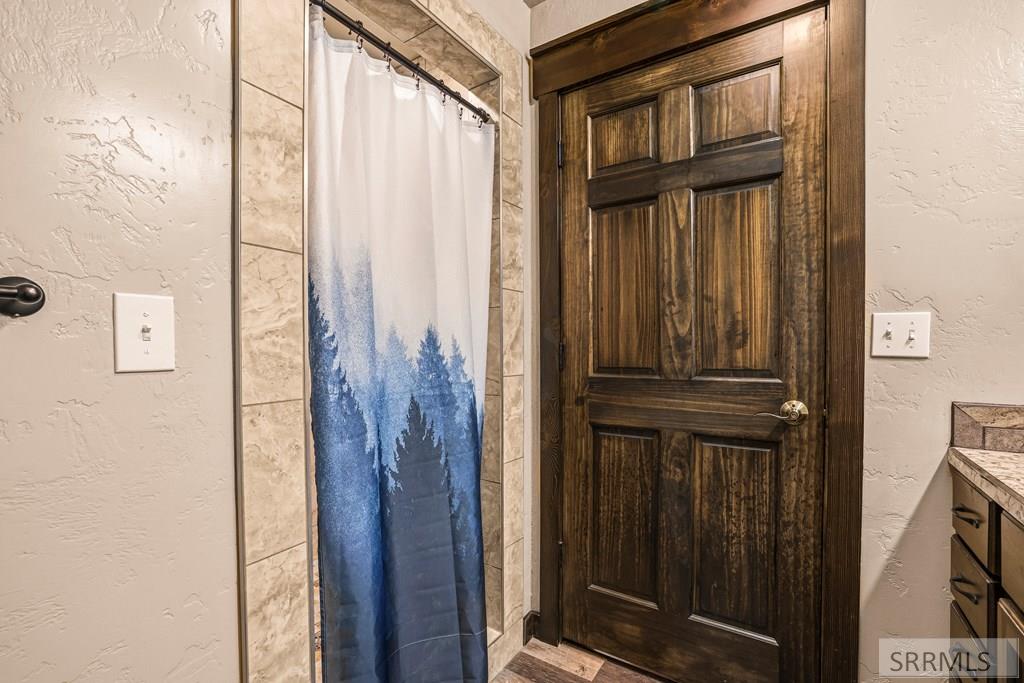 1060 Elk Ridge Drive Property Photo 43