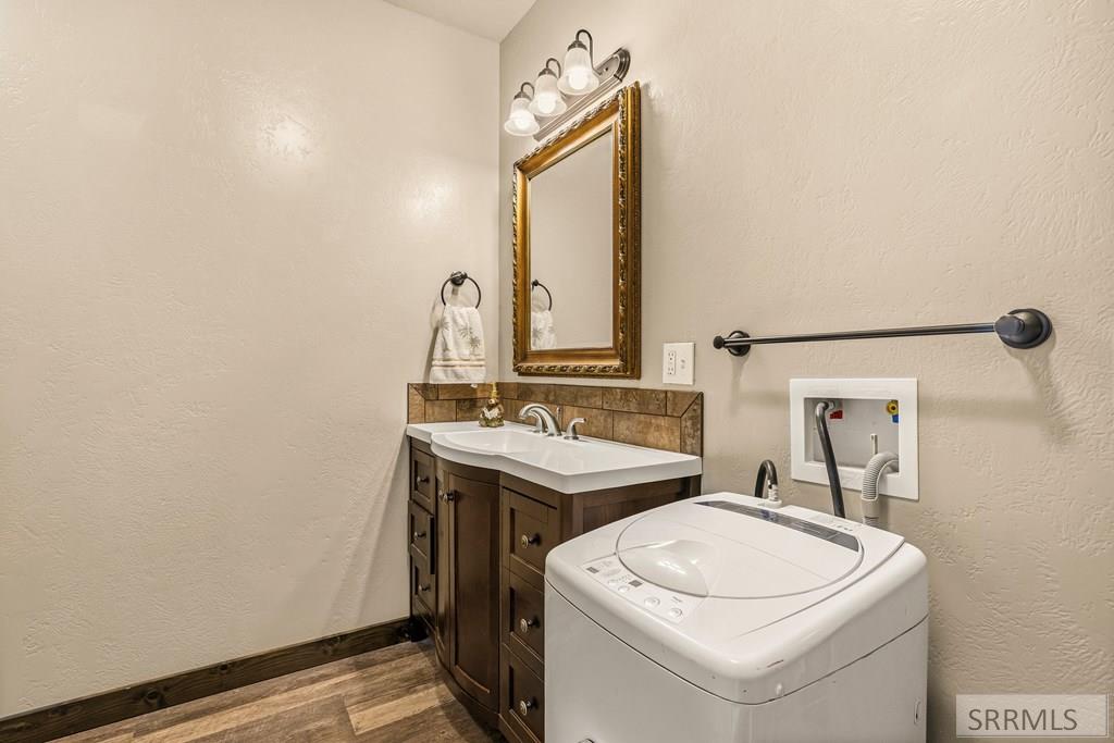 1060 Elk Ridge Drive Property Photo 60