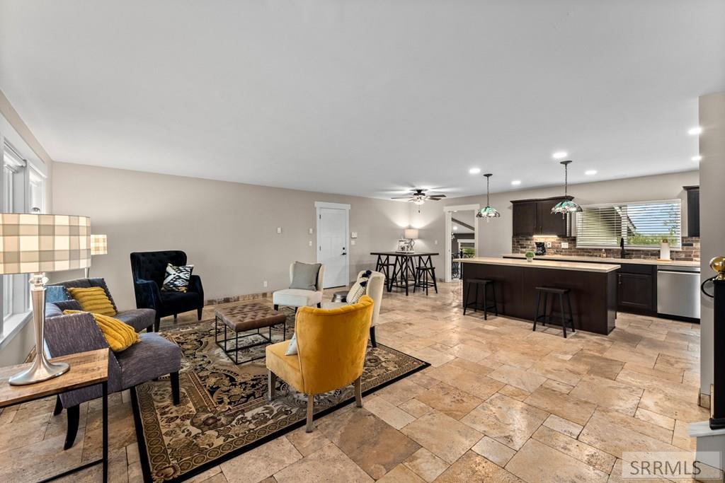 4572 E 75 N Property Photo 6