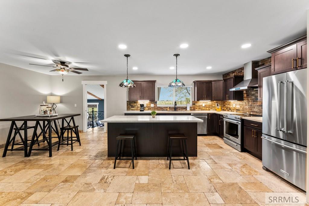4572 E 75 N Property Photo 11