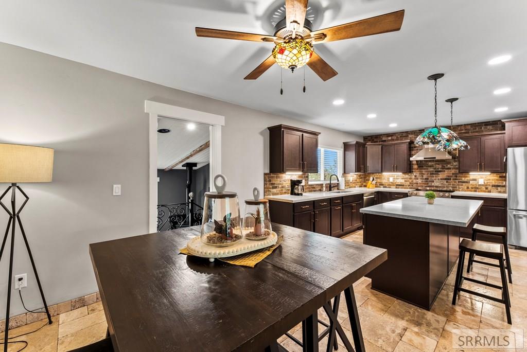 4572 E 75 N Property Photo 19