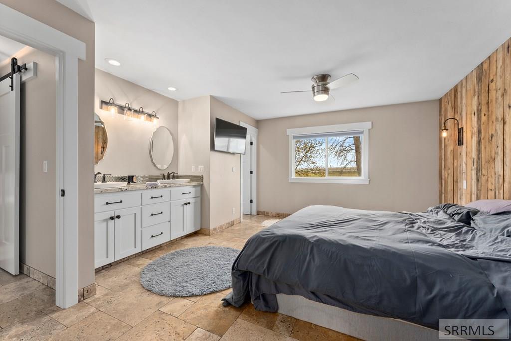 4572 E 75 N Property Photo 21