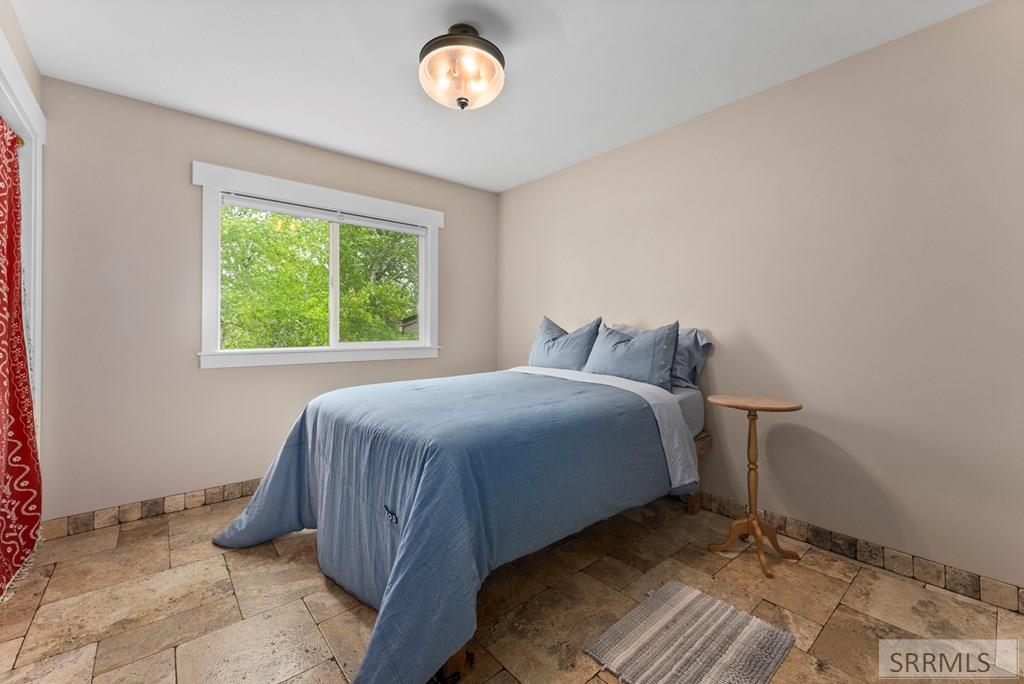 4572 E 75 N Property Photo 25