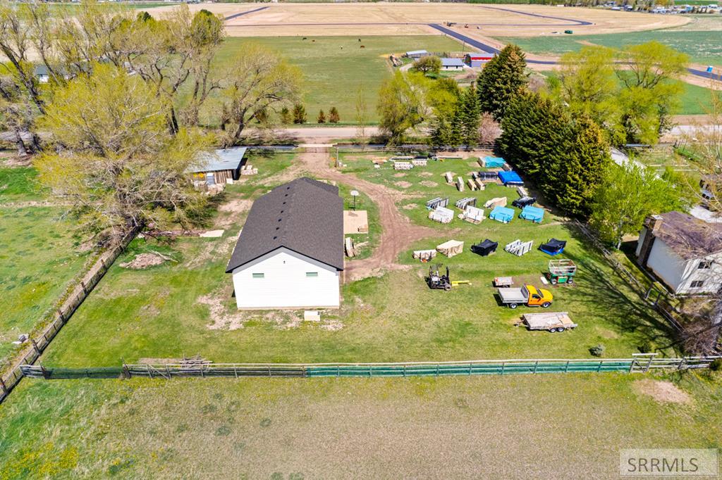 4572 E 75 N Property Photo 51