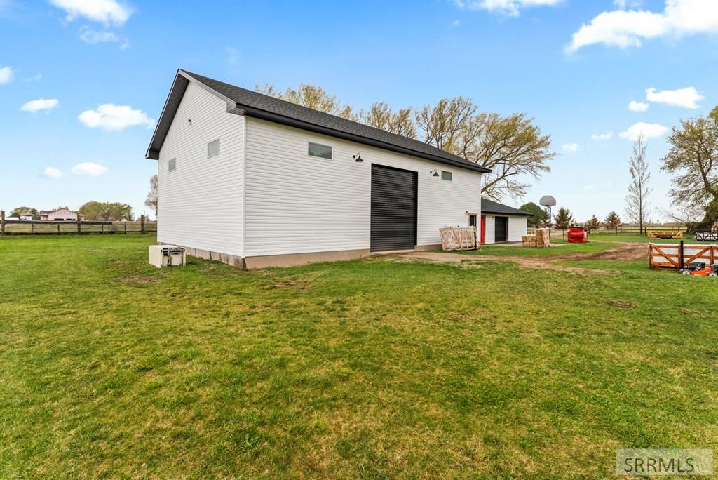 4572 E 75 N Property Photo 53