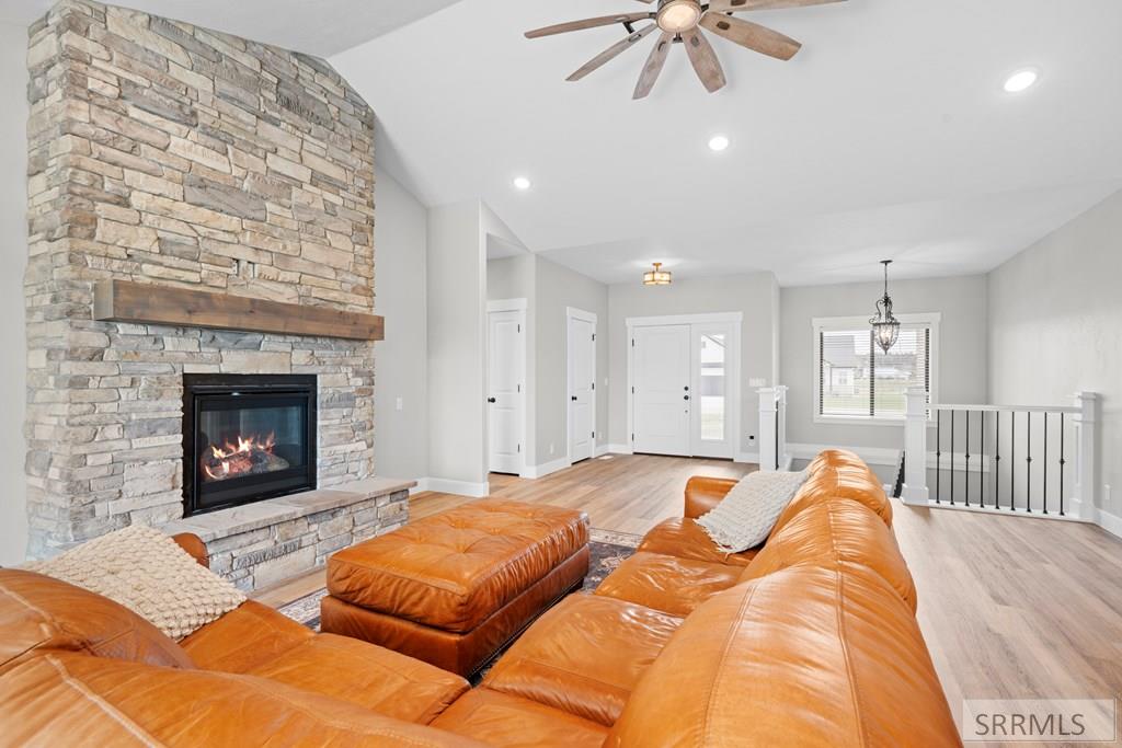 4961 Nordic Way Property Photo 10